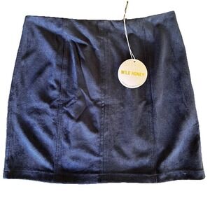 Wild Honey Simple Suede Skirt Navy Size Large NWT